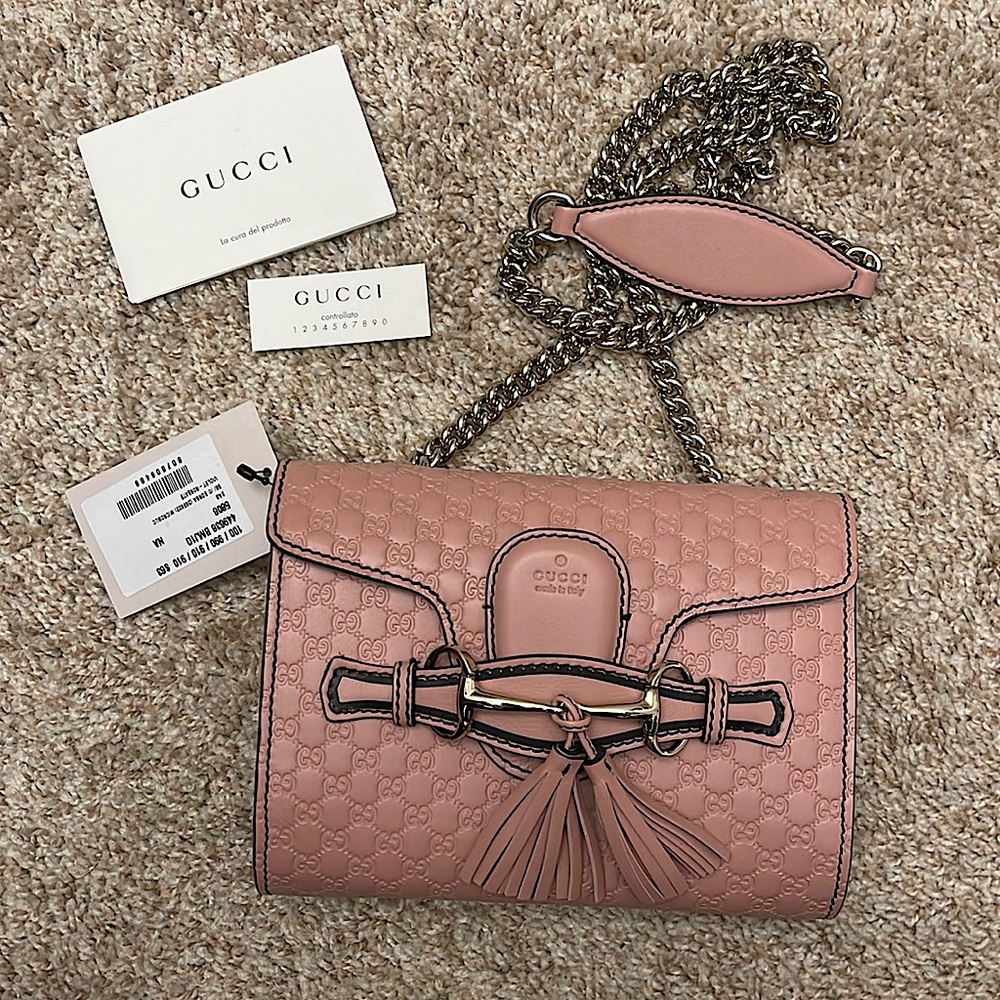 Gucci Microguccissima Mini Emily Shoulder Bag in Blush Pink